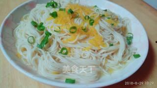 吃瓜丝面条,夏日清爽美食新体验