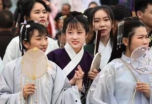 吃瓜盟主谈汉服,吃瓜盟主带你领略传统服饰魅力