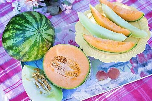 梦见别人分瓜吃,瓜分喜悦，共享人生美好