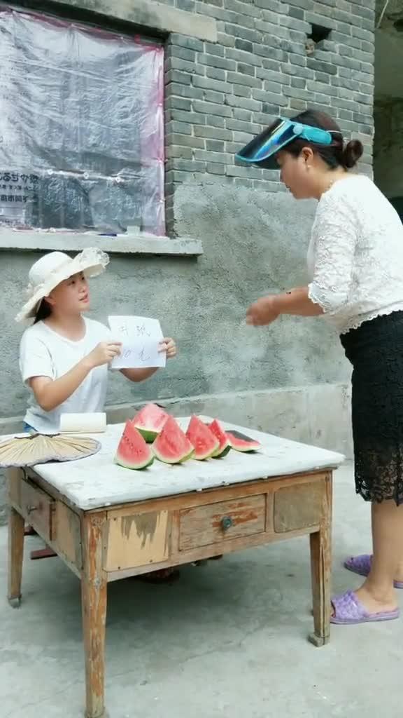 吃瓜搞笑卖惨,揭秘那些搞笑卖惨背后的故事