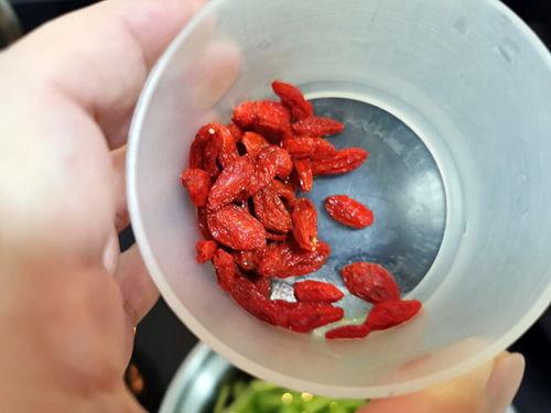 老鼠吃瓜 图片,揭秘老鼠的“甜蜜”诱惑